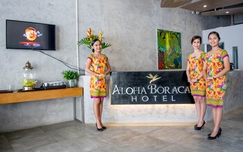 Aloha Boracay Hotel Deals Reviews Boracay Island Phl - 