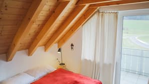 1 chambre, literie de qualité supérieure, fer et planche à repasser