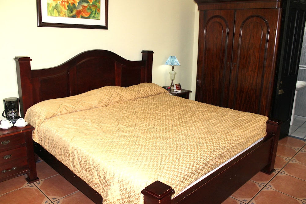 Sportsmens Lodge Adults Only, San José 75 Room Prices & Reviews