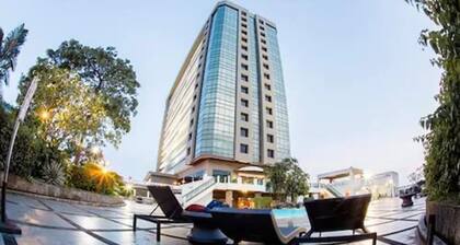 Twin Lotus Hotel