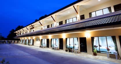 Baan Supannikar Boutique Hotel