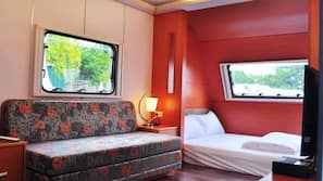 Blackout drapes, rollaway beds, free WiFi
