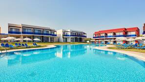 Indoor pool, 2 outdoor pools, pool umbrellas, sun loungers