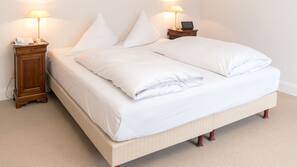 Zimmersafe, kostenpflichtige Babybetten, kostenpflichtige Zustellbetten