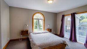 8 bedrooms, free WiFi