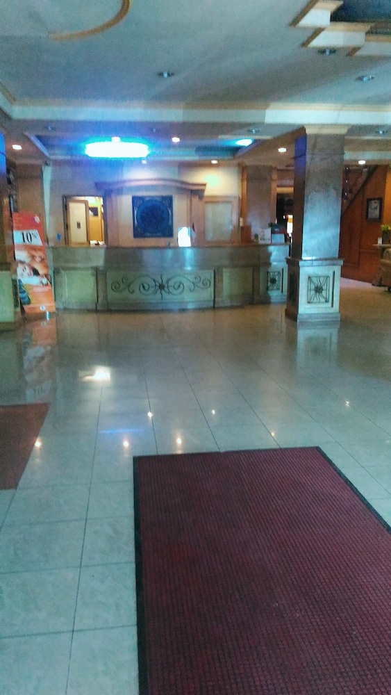 Hotel Buana Lestari: 2017 Room Prices, Deals & Reviews 