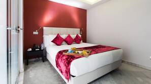 1 bedroom, premium bedding, Tempur-Pedic beds, minibar