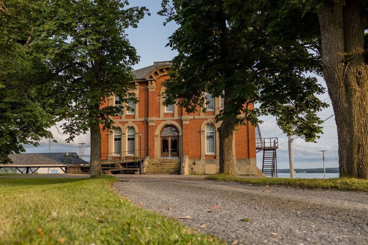 The Customs House Inn in New Glasgow, Canada
