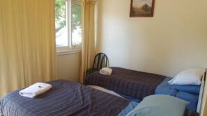 Linens, wheelchair access