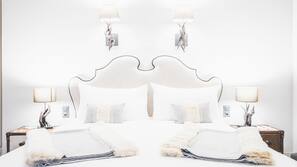 Premium bedding, free minibar, in-room safe, blackout drapes