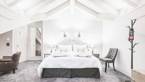 Premium bedding, free minibar, in-room safe, blackout drapes