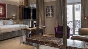 Literie de qualité supérieure, coffre-forts dans les chambres, bureau