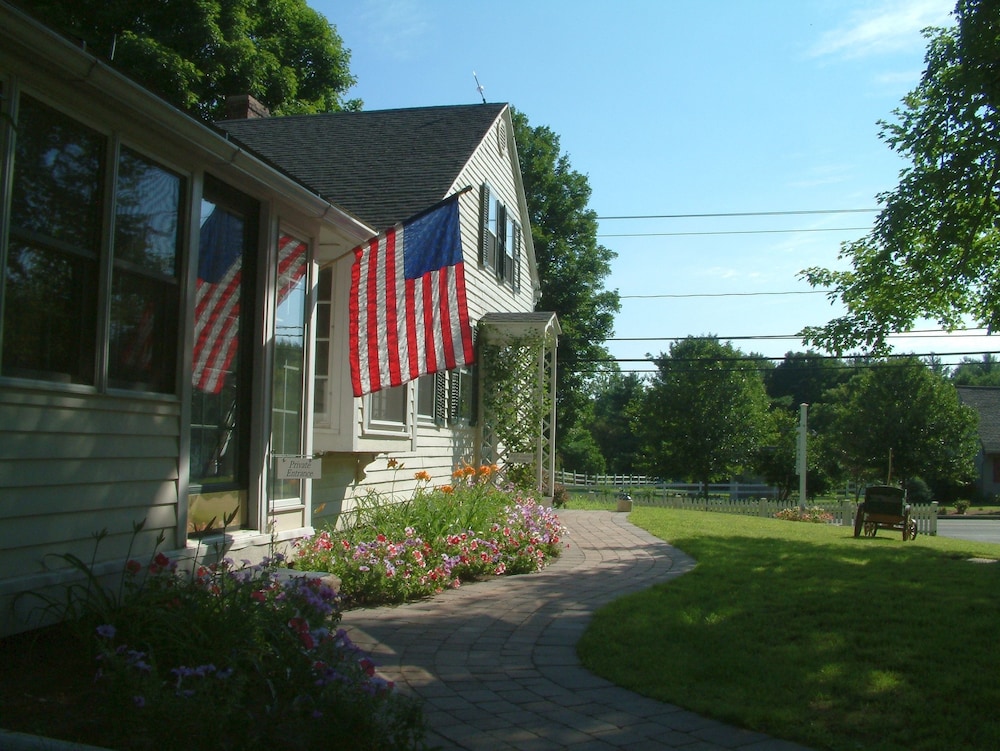 Truman Gillet House Bed & Breakfast in Hartford, United States