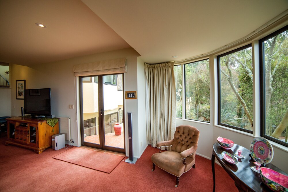 Oamaru House Bed And Breakfast Oamaru House Bed And Breakfast