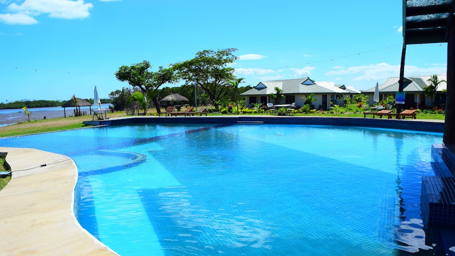 Bayview Cove Resort