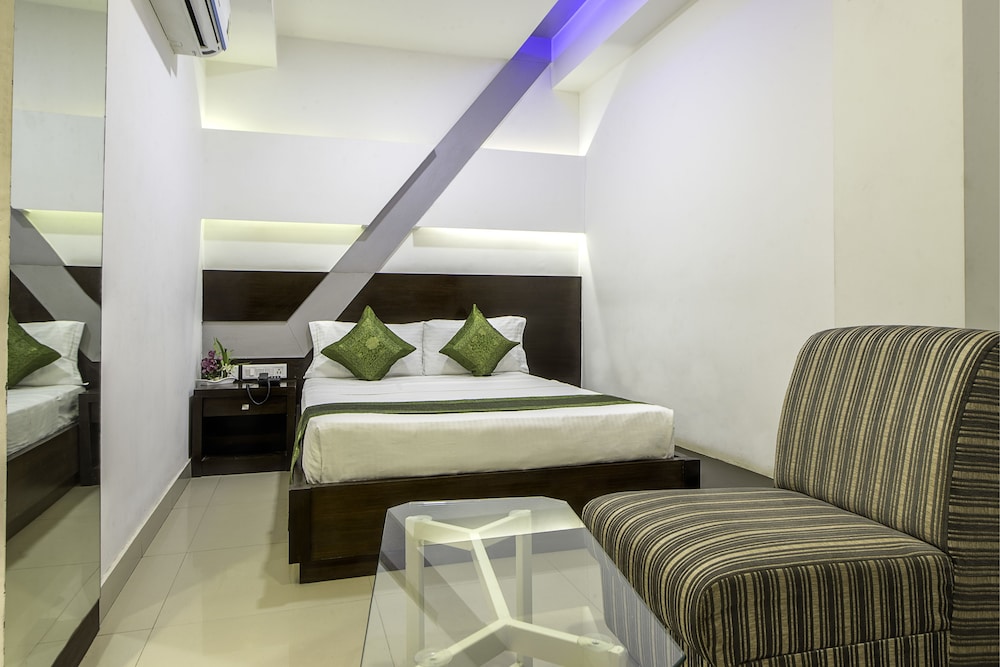 Foto - Treebo Trend Edge St Marks Road