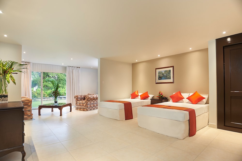 Mount Irvine Beach Resort Rating Mount Irvine Beach Resort Rating