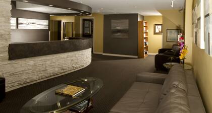 Mariaggi's Theme Suite Hotel & Spa
