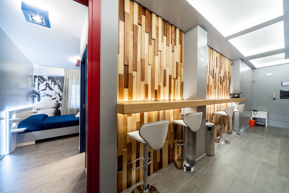 Tort Z Iron Manem<br/> Tort Z Iron Manem<br/>