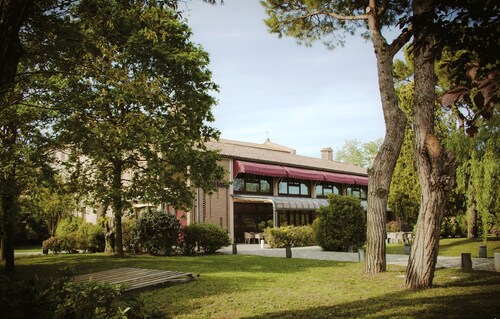 flights to federico fellini airport from uk flights to federico fellini airport from uk