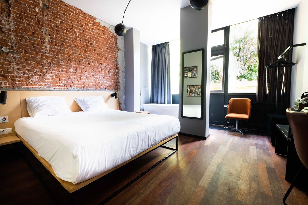 Quentin Zoo Hotel Reviews For 4 Star Hotels In Amsterdam Trip Com