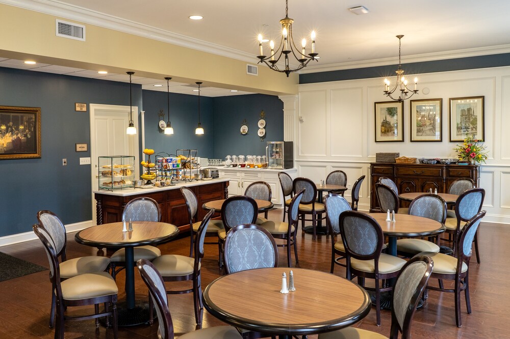 The Mount Vernon Grand Hotel in Mount Vernon Best Rates & Deals on Orbitz