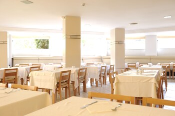 Hotel Pabisa Sofia Deals Reviews Playa De Palma Esp Wotif