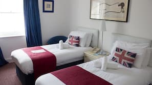 In-room safe, desk, iron/ironing board, free WiFi