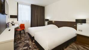 Premium bedding, in-room safe, individually furnished, desk