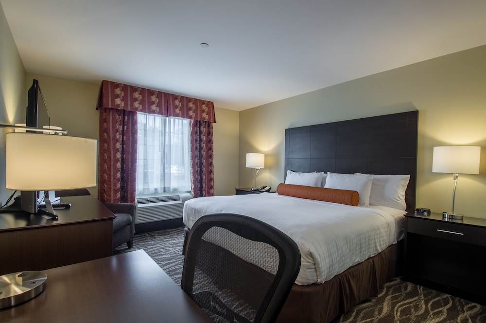 Cobblestone Inn & Suites – St. Mary’s