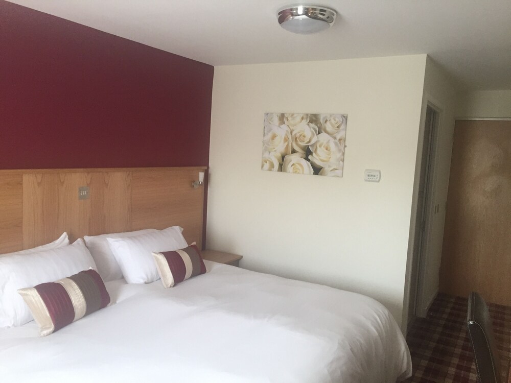 19th Hole Hotel In Carnoustie Hotel Rates Reviews On Orbitz - 