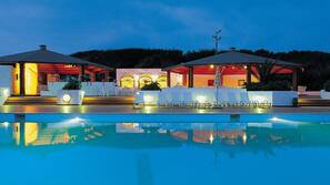 Piscina all'aperto