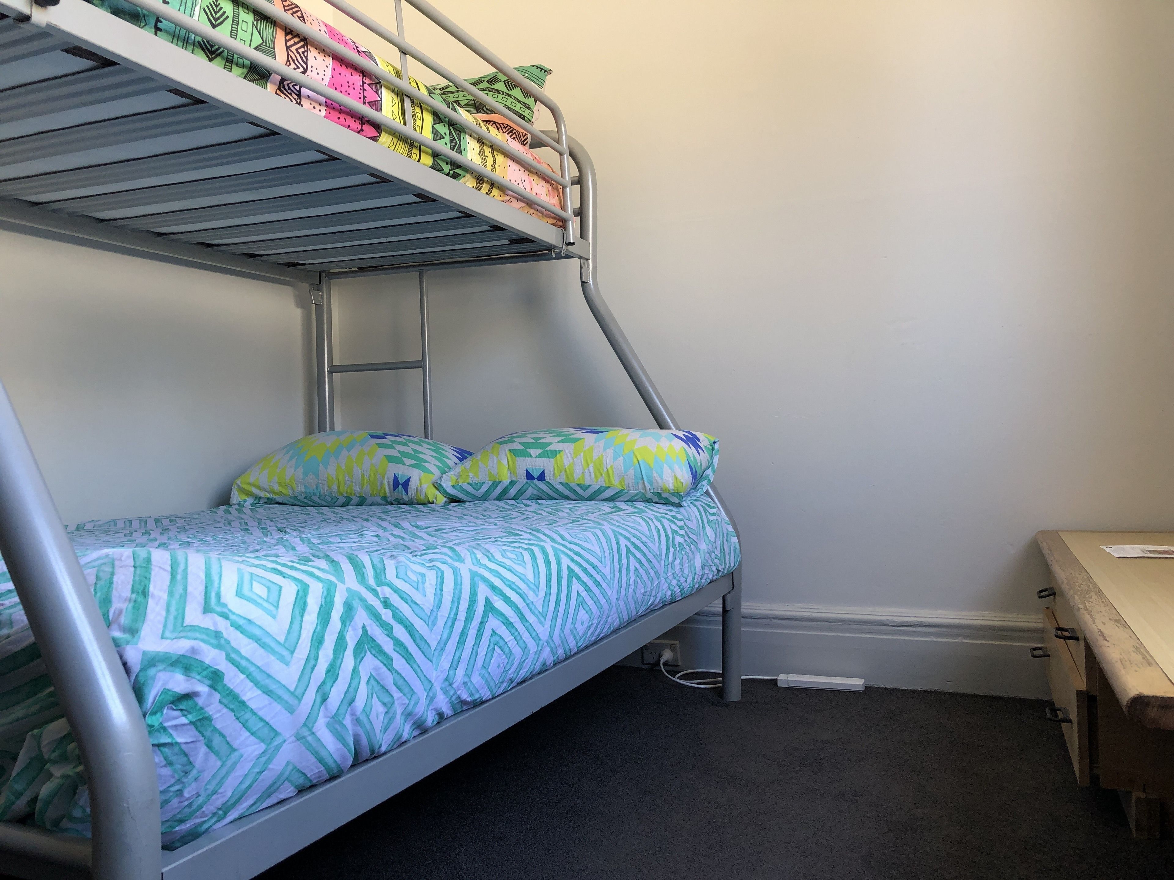 Britannia on William - Hostel