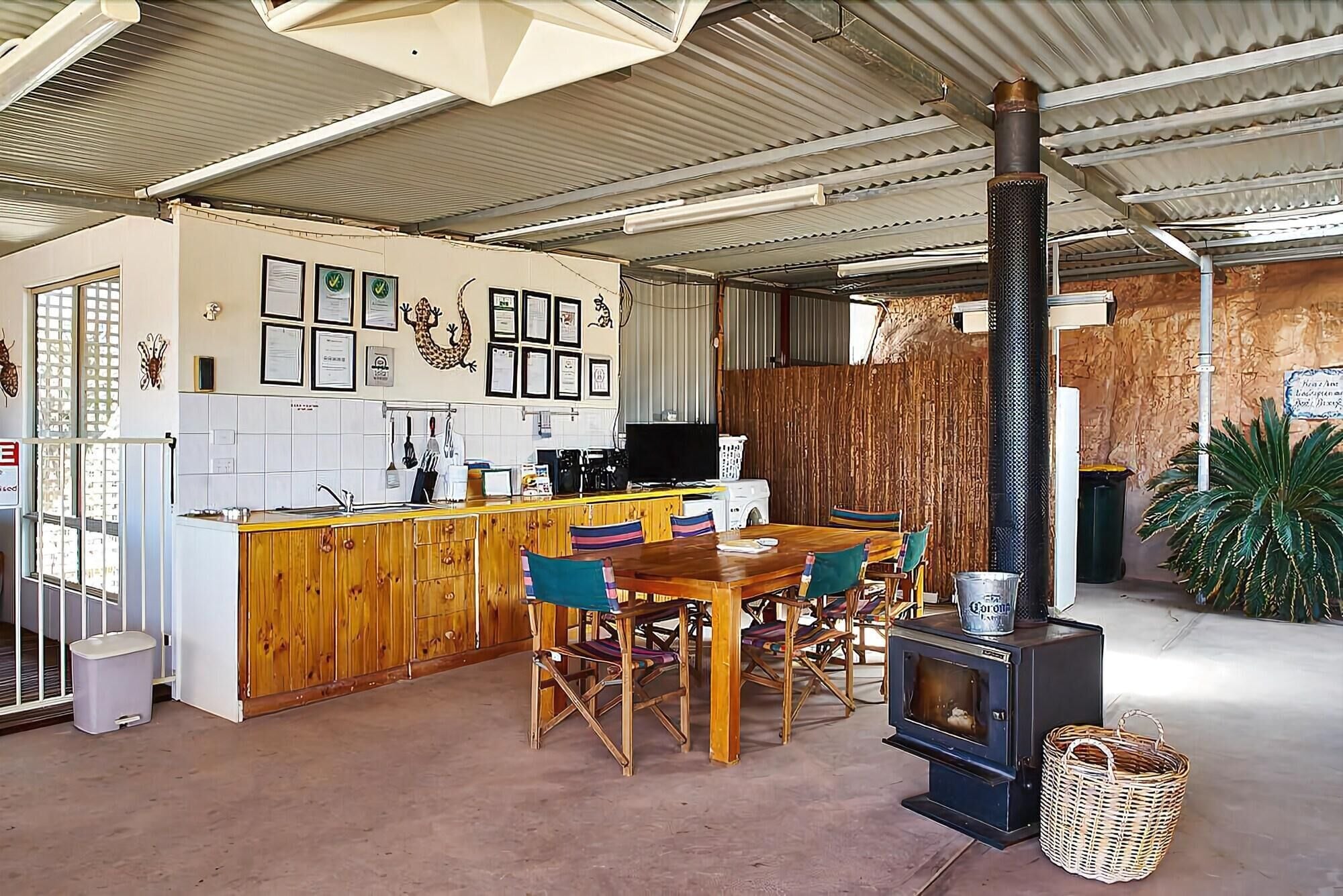 Underground Bed And Breakfast