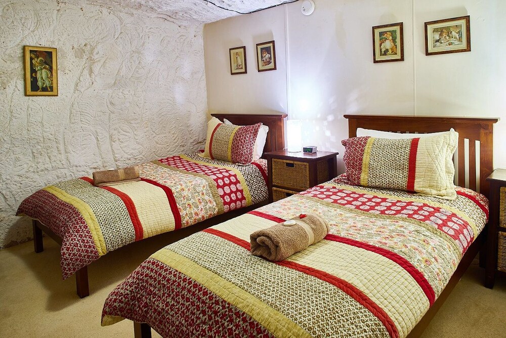 Underground Bed and Breakfast in Coober Pedy Best Rates & Deals on Orbitz