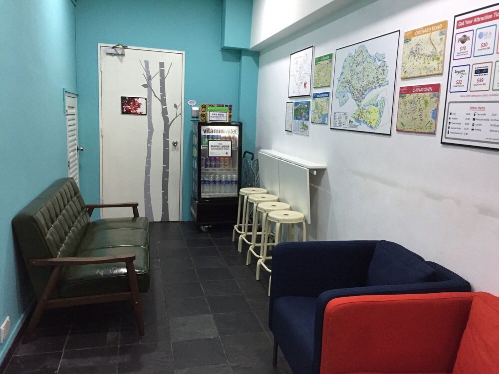 Royal Lodge Pagoda Street Hostel Singapore Sgp Airasiago
