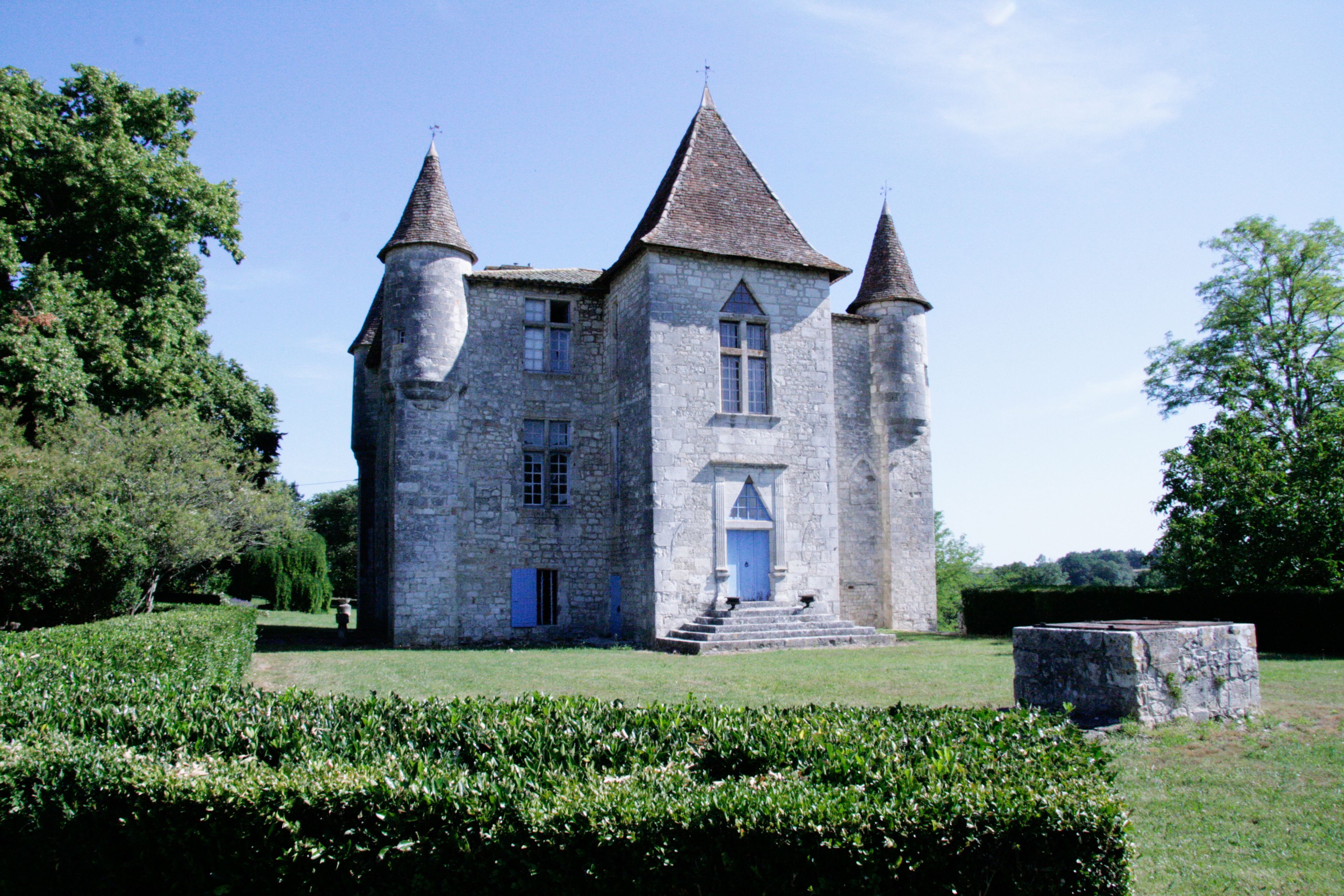 Château de Panisseau in Thenac, France