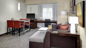 In-room safe, desk, iron/ironing board, free cots/infant beds