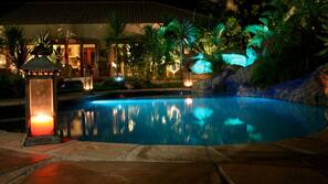 Piscine extérieure