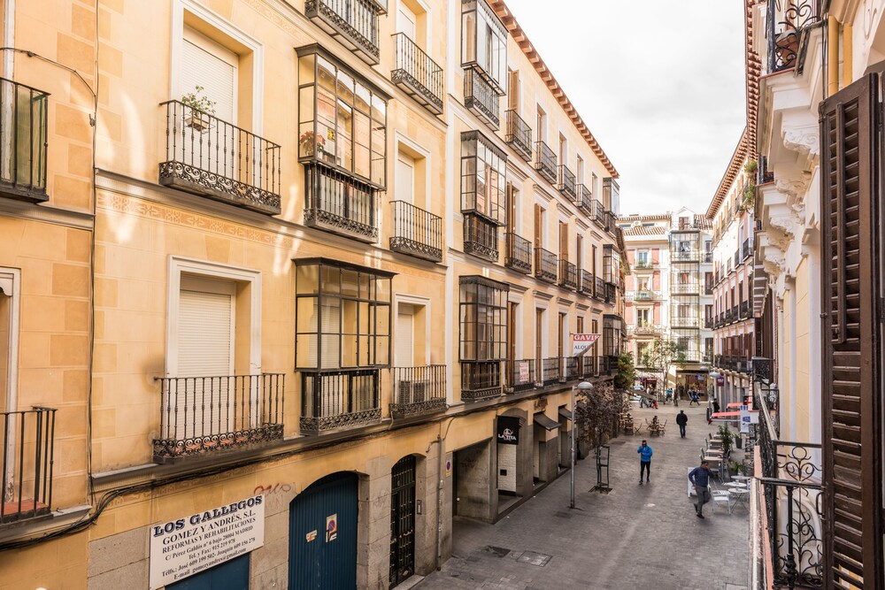 Smartrental Chueca Ii Madrid Esp Best Price Guarantee - 