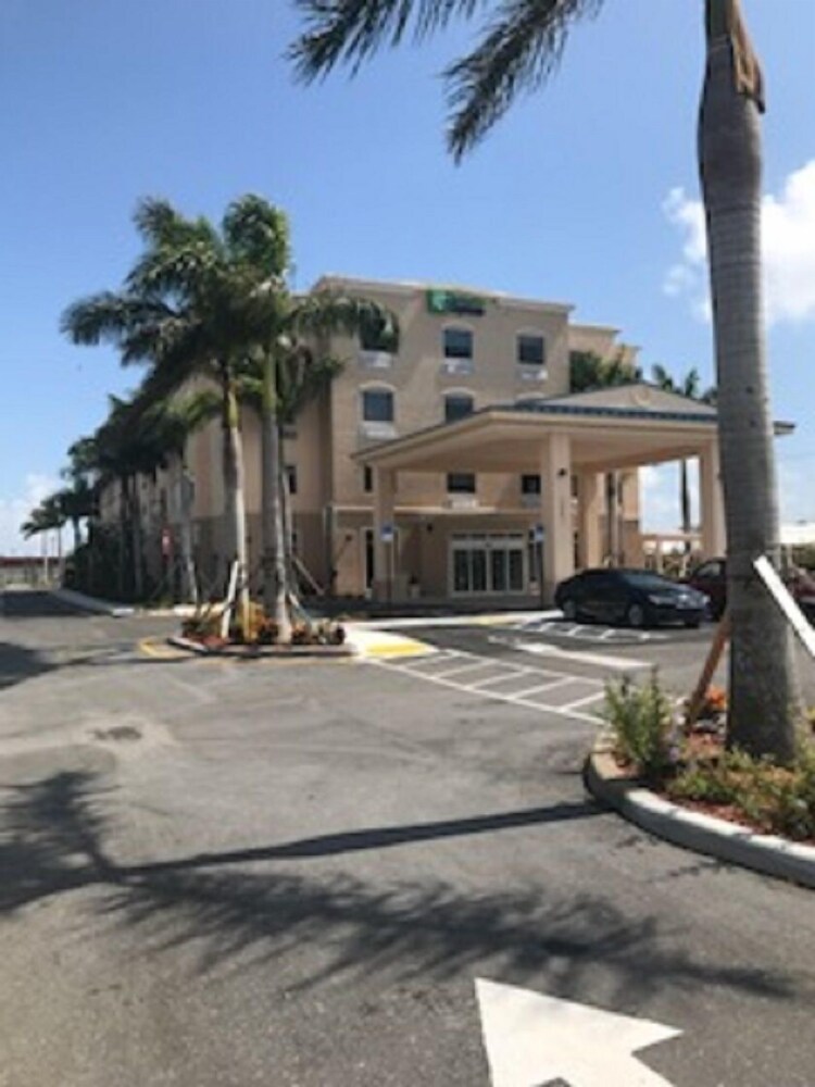 Holiday Inn Boynton Beach West Holiday Inn Boynton Beach West