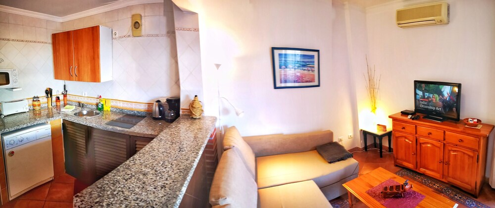 Photo - Villa Carabeo Playa