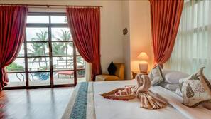 Minibar, in-room safe, iron/ironing board, rollaway beds
