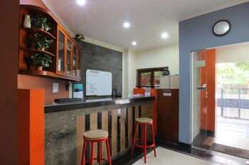 Fontana Residencia Guest House Deals Reviews Jakarta Idn