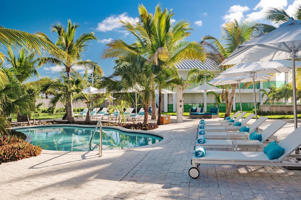 The Oasis at Grace Bay in Providenciales Best Rates & Deals on Orbitz