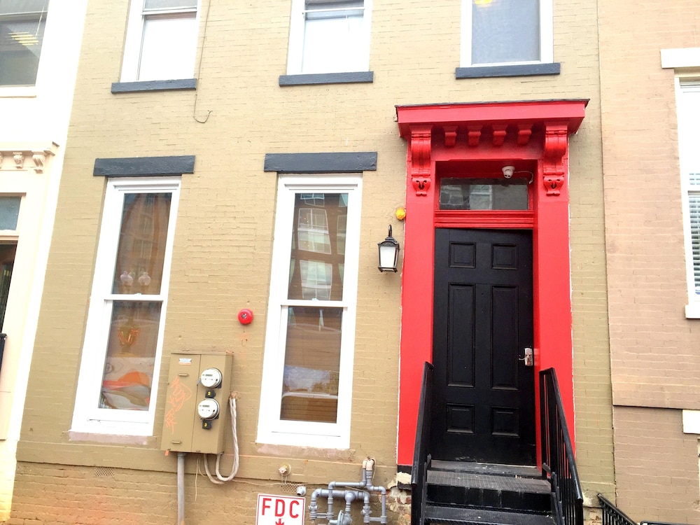 DC International Hostel 2