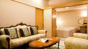 Desk, laptop workspace, iron/ironing board, free WiFi