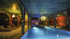 Piscine couverte, piscine extérieure