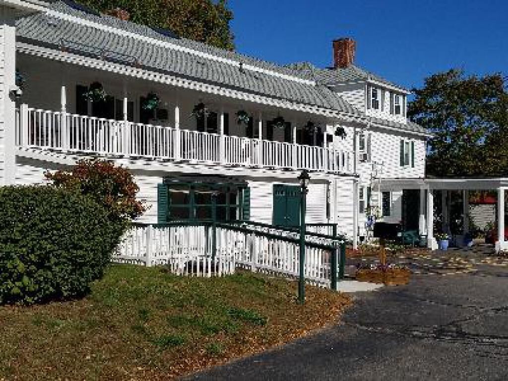 The Windrifter Resort in Laconia, United States