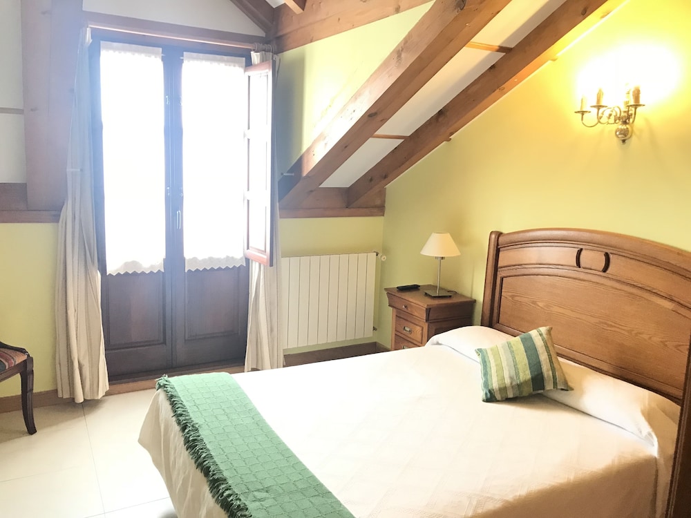 Imagen de Posada La Cabaña De Salmon (8 de 28)